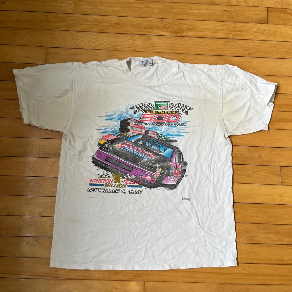 Vintage 1996 NASCAR Southern 500 Darlington Raceway T-Shirt XL White USA Made